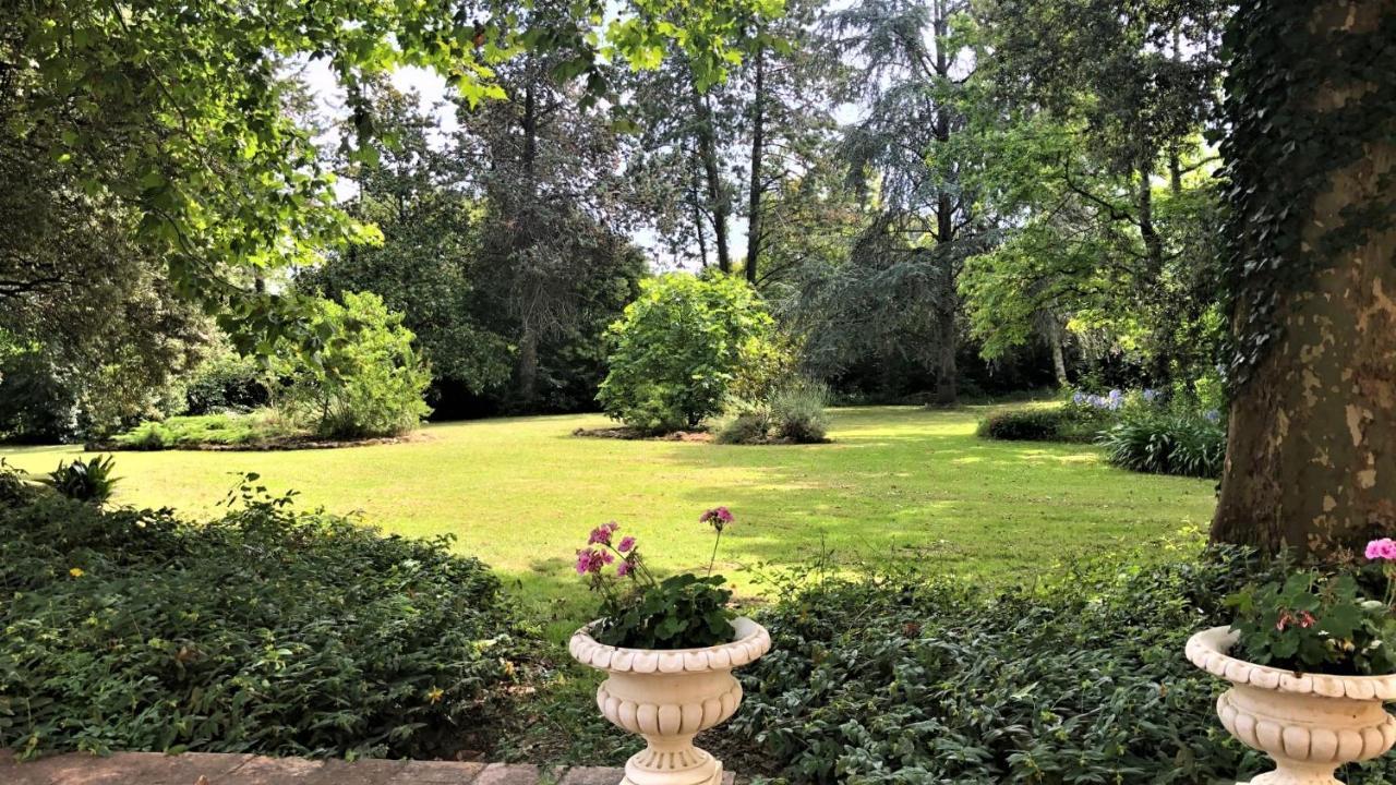 Bed and Breakfast Manoir Du Bois Mignon Le Fleix Екстер'єр фото
