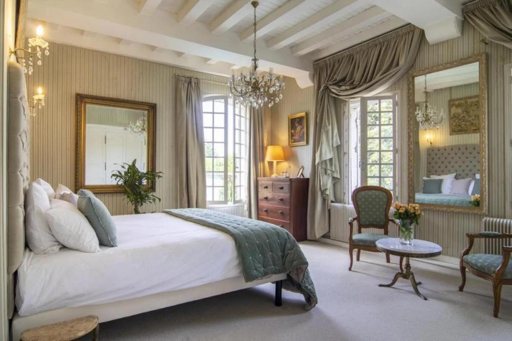 Bed and Breakfast Manoir Du Bois Mignon Le Fleix Екстер'єр фото